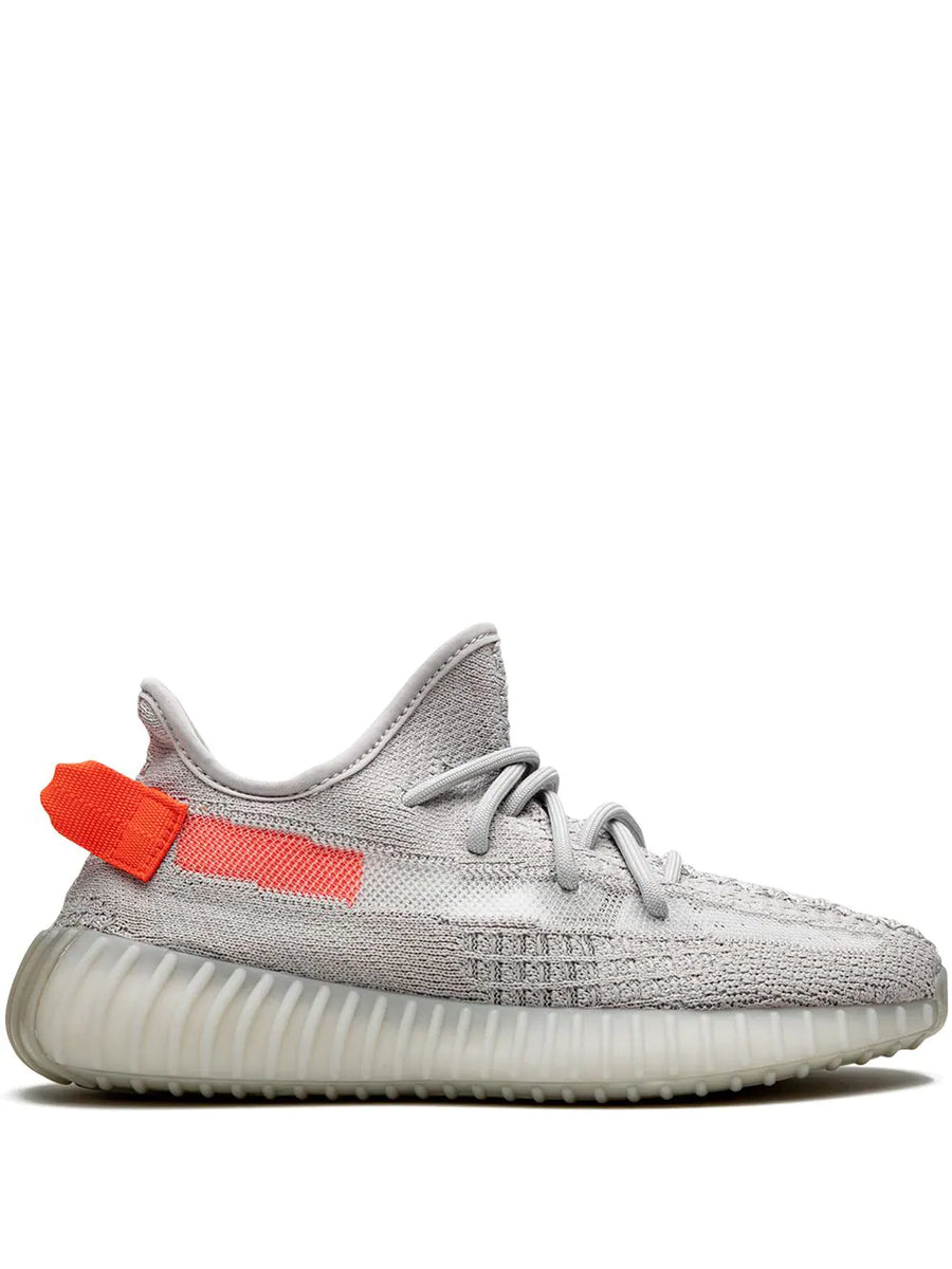 N372O adidas Yeezy tenis Yeezy Boost 350 V2 Tail Light INEEDTENIS