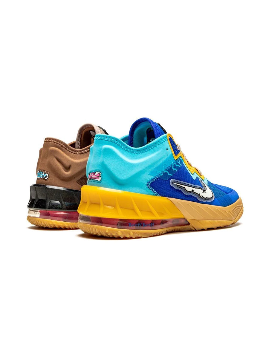 N372O Nike correcaminos tenis Lebron 18 Low de Nike x Space Jam bicolo INEEDTENIS