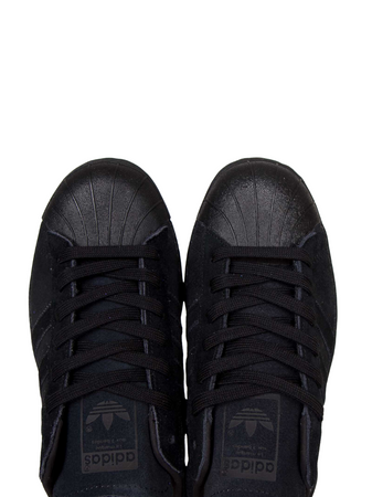 N370O TENIS SUPERSTAR CONCHA NEGRO GAMUZA NEW YORK