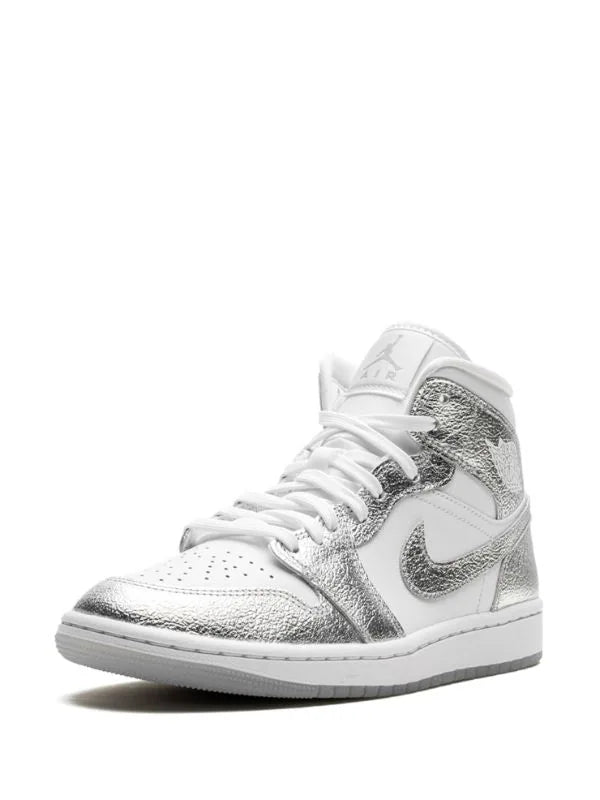 Jordan
tenis Air Jordan 1 Mid SE Metallic Silver