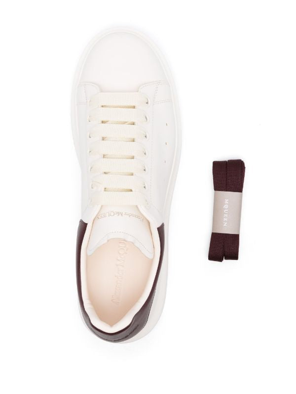 Alexander McQueen tenis Oversized blanco vino