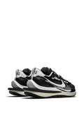 Nike "tenis VaporWaffle ""Sacai - Blanco negro